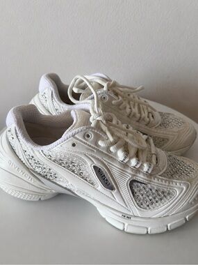 Givenchy White Crystal-Embellished Women's Sneaker